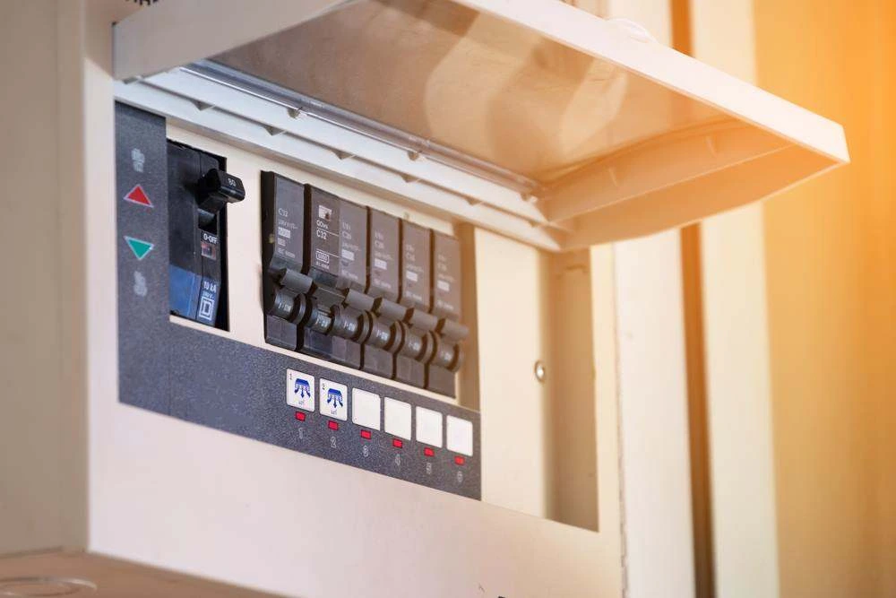 Switchboard upgrade services in Palm Beach by BTM Electrical & Air