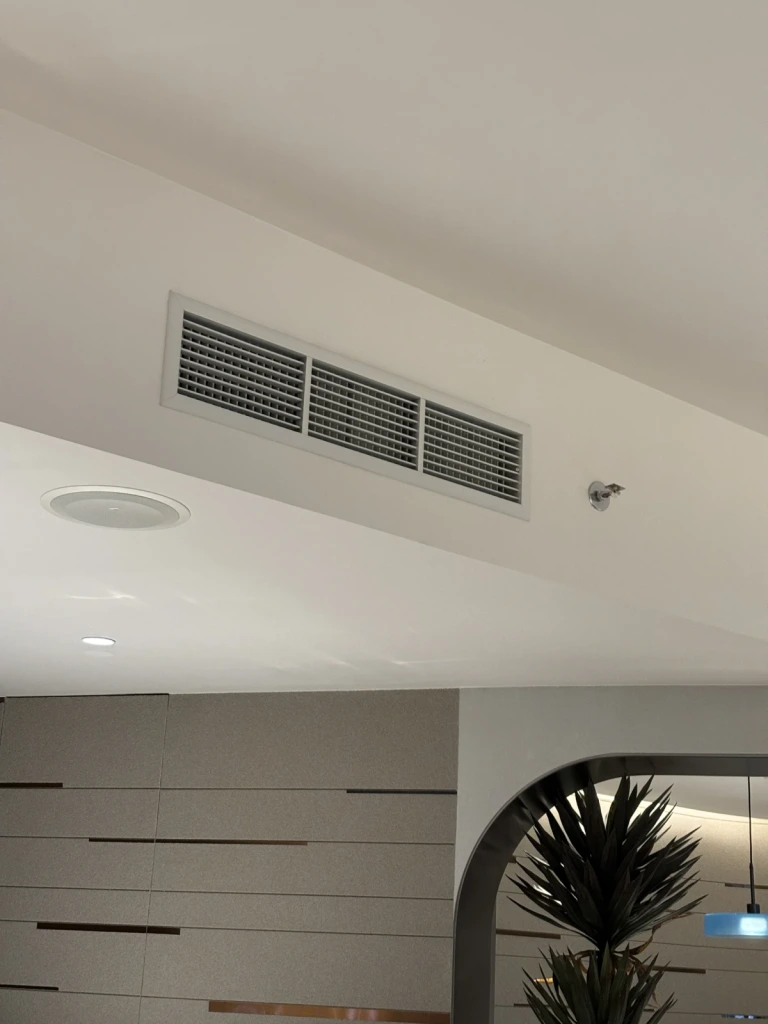Ducted air conditioning services in Robina by BTM Electrical & Air