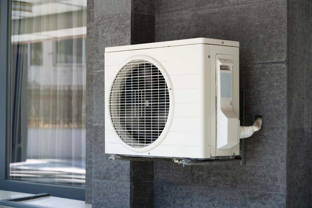 Split system air conditioning services in Robina by BTM Electrical & Air