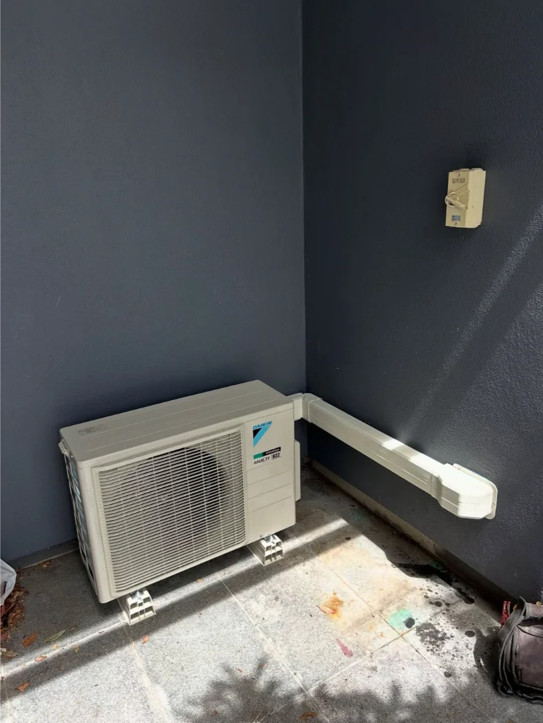 Split system air conditioning services in Burleigh Heads by BTM Electrical & Air