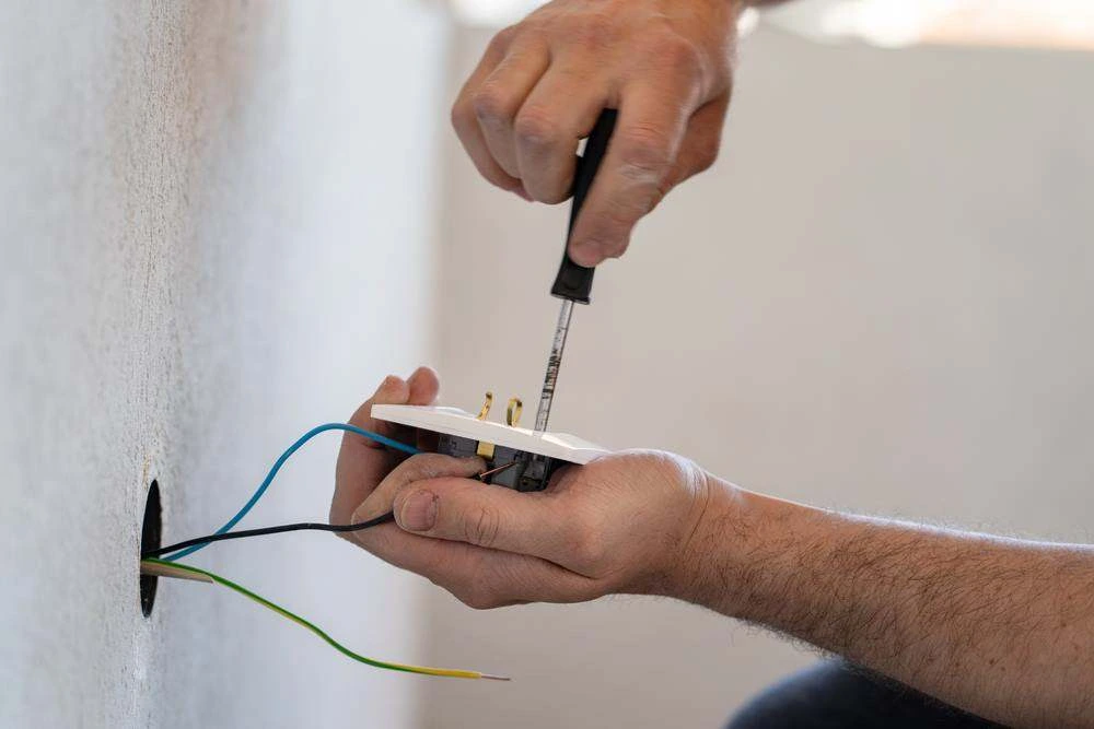 Electrical maintenance services in Palm Beach by BTM Electrical & Air