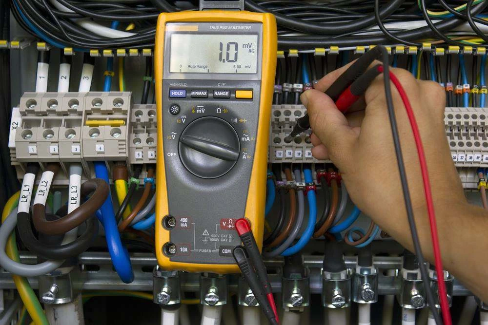 Electrical maintenance services in Elanora by BTM Electrical & Air